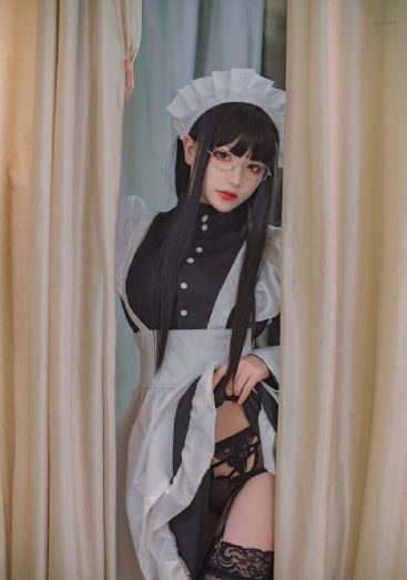 男生女生向前冲2024