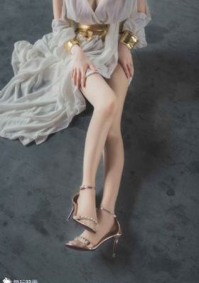 情欲电车蓝衣女