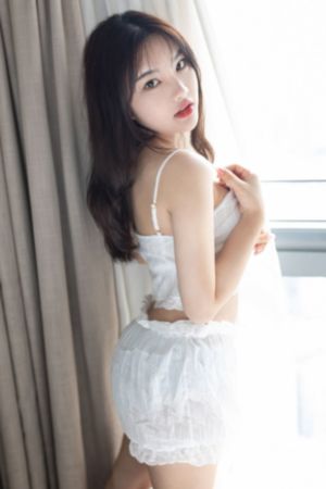 angelina全集播放