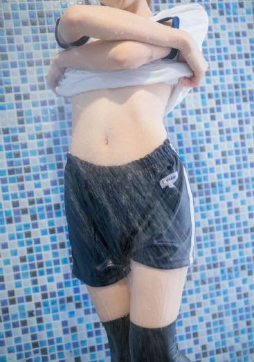 老万和三个媳妇的婚姻状况